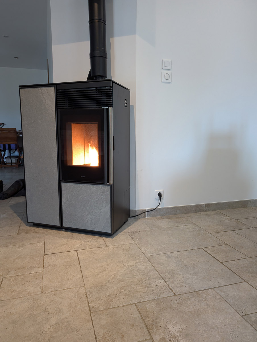 pose poele granule gourdon nobis projet 1 joanny ramonage installation 3